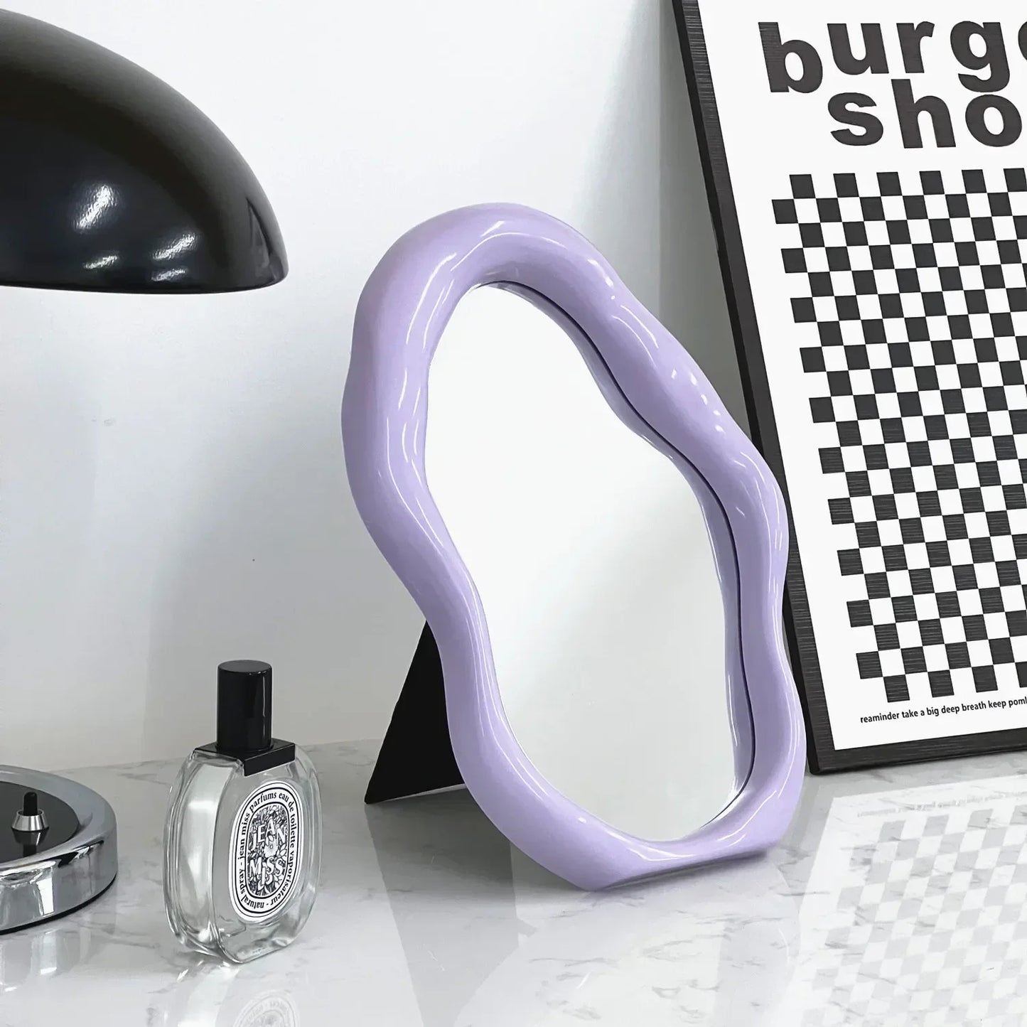 Espejo de maquillaje curvado europeo, espejo Irregular creativo, adornos de dormitorio, decoración del hogar, tocador decorativo